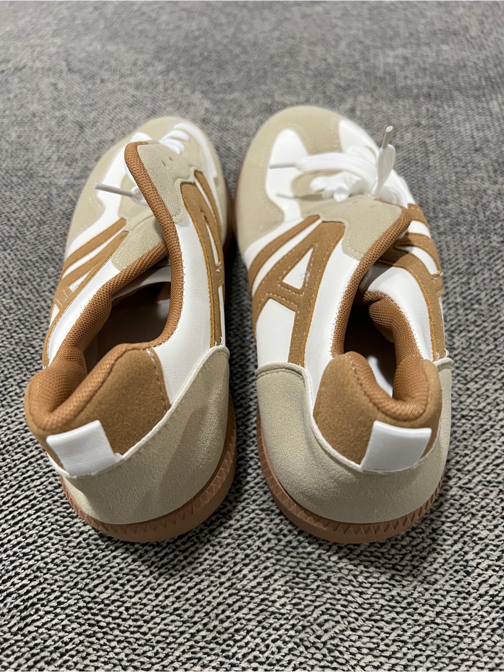 Women’s Neutral Tan & White Athletic Sneakers - EU41